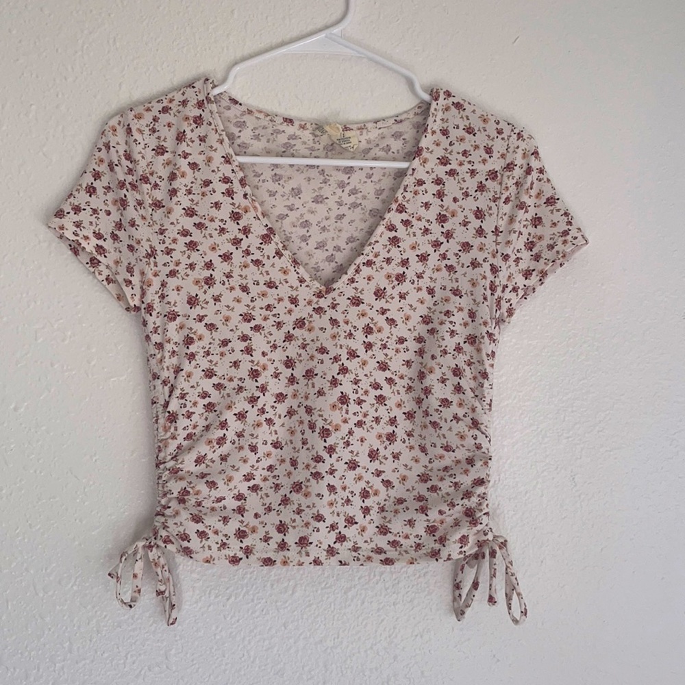Sky & Sparrow White Floral Top